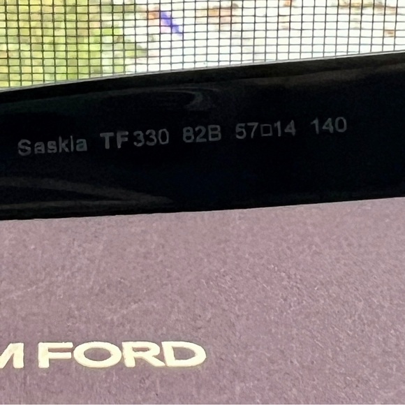 TOM FORD Round Sunglasses-Saskia style-Gradient lenses-Purple and Blue frames - Picture 7 of 7